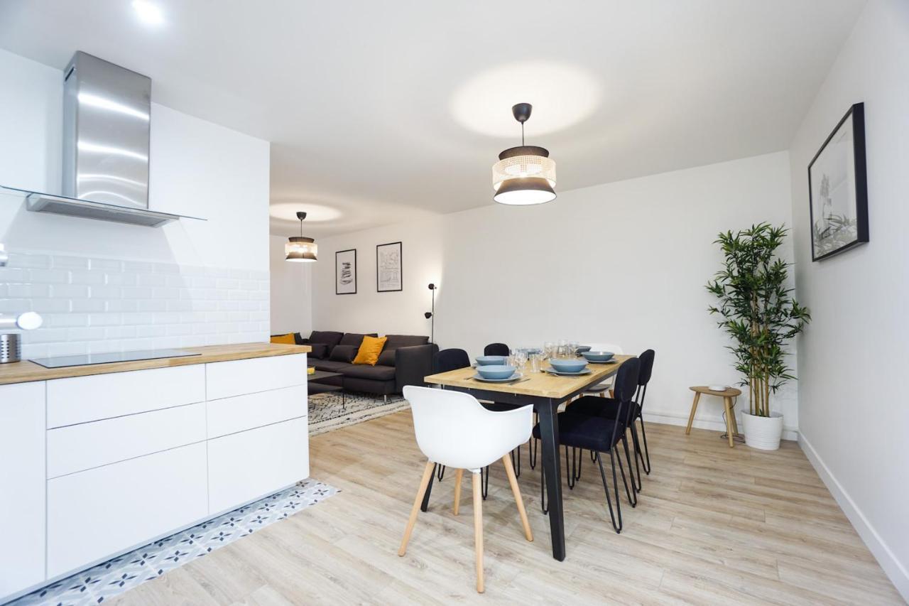 Large apt near Champ de Mars Parijs Buitenkant foto